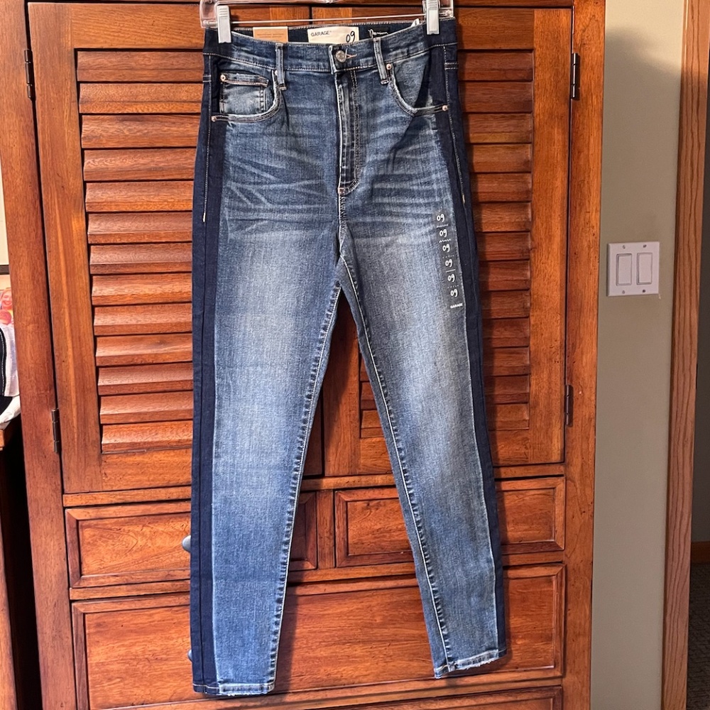 Garage Ultra Hight Rise Jegging Two-toned Indigo Skinny Jeans